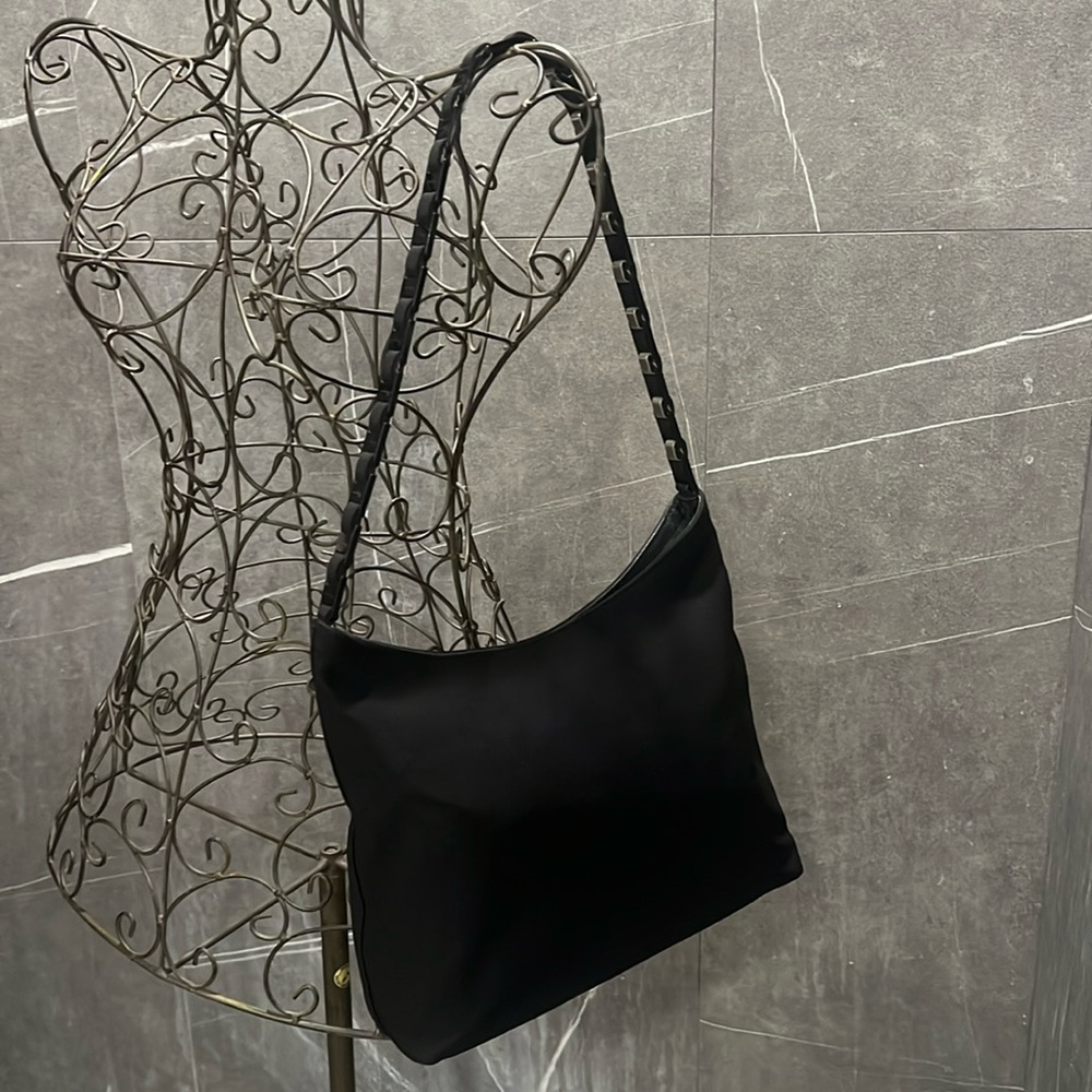 Salvatore Ferragamo shoulder bag EUC black.  Made in Italy